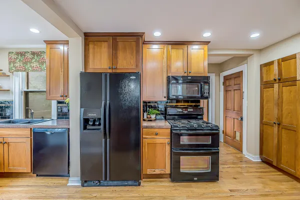 $799,999 | 721 West Washington Street, Ann Arbor, MI 48103