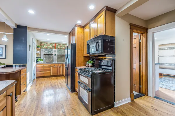 $799,999 | 721 West Washington Street, Ann Arbor, MI 48103