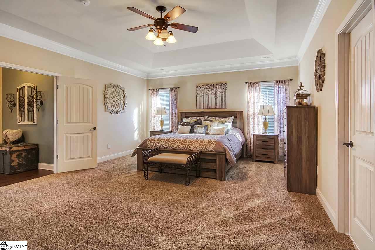 132 Ridgewater Court Fountain Inn, SC 29644 - Photo 18 of 36