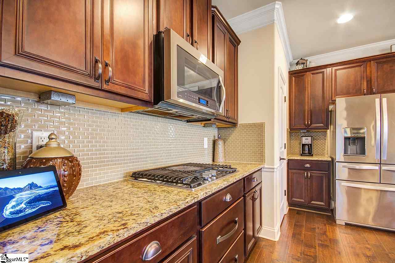 132 Ridgewater Court Fountain Inn, SC 29644 - Photo 9 of 36