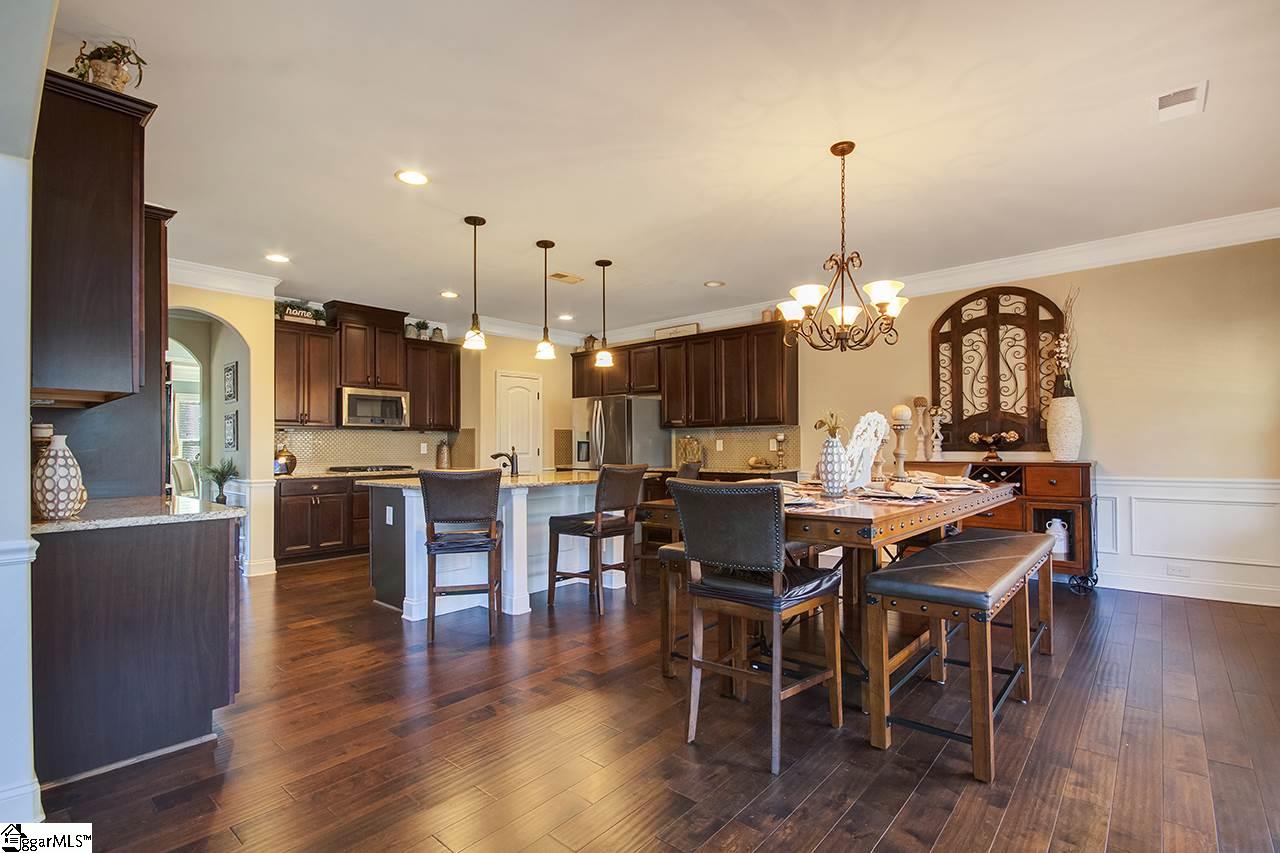 132 Ridgewater Court Fountain Inn, SC 29644 - Photo 10 of 36