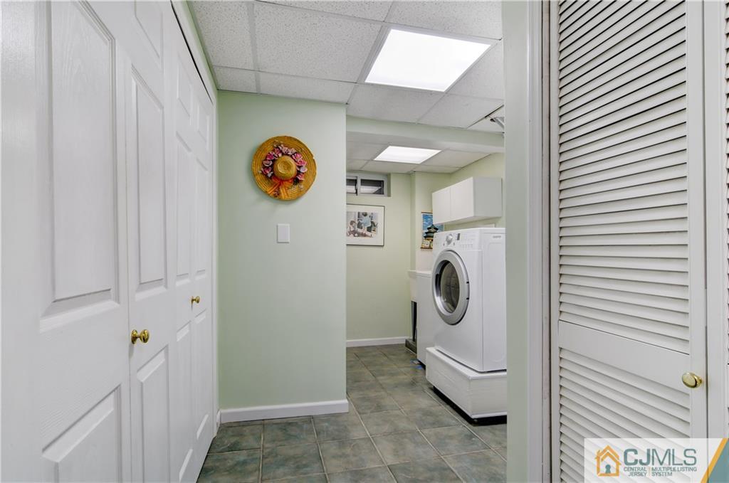 40 Meyer Road Edison, NJ 08817 - Photo 22 of 24 a view of washer and dryer