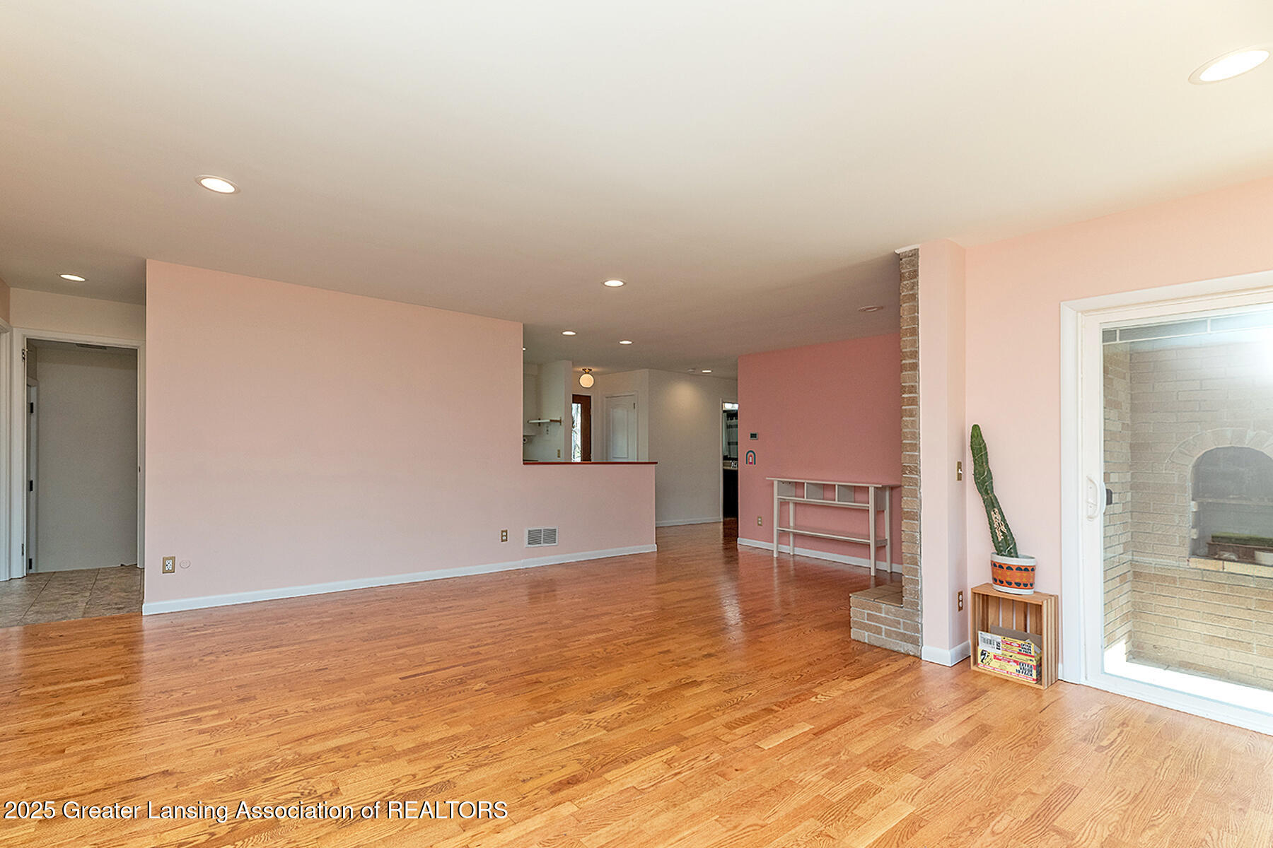 Living/Dining Room