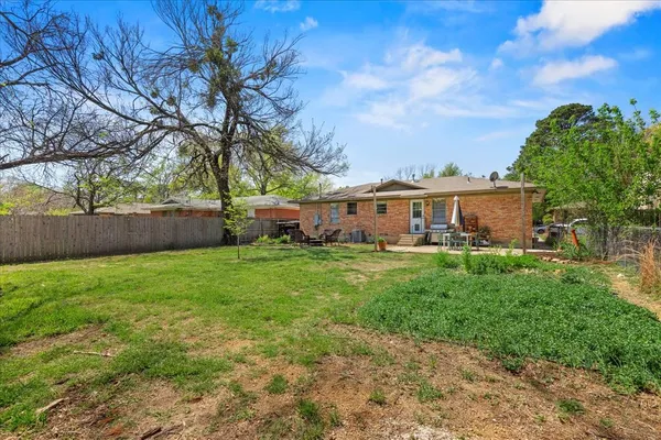 $285,000 | 2008 Redwood Place, Denton, TX 76209