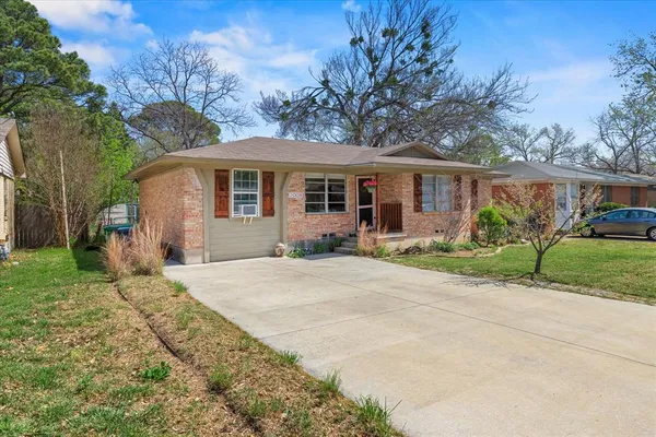 $285,000 | 2008 Redwood Place, Denton, TX 76209