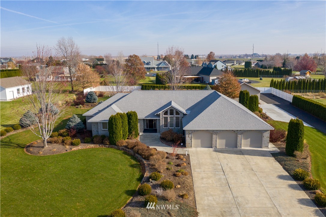 5395 Ridgeview Dr Loop Northeast Moses Lake, WA 98837 - Photo 1 of 31 Gallery Image 1