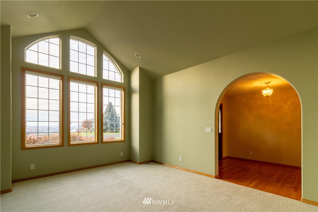 5395 Ridgeview Dr Loop Northeast Moses Lake, WA 98837 - Photo 12 of 31 Gallery Image 12