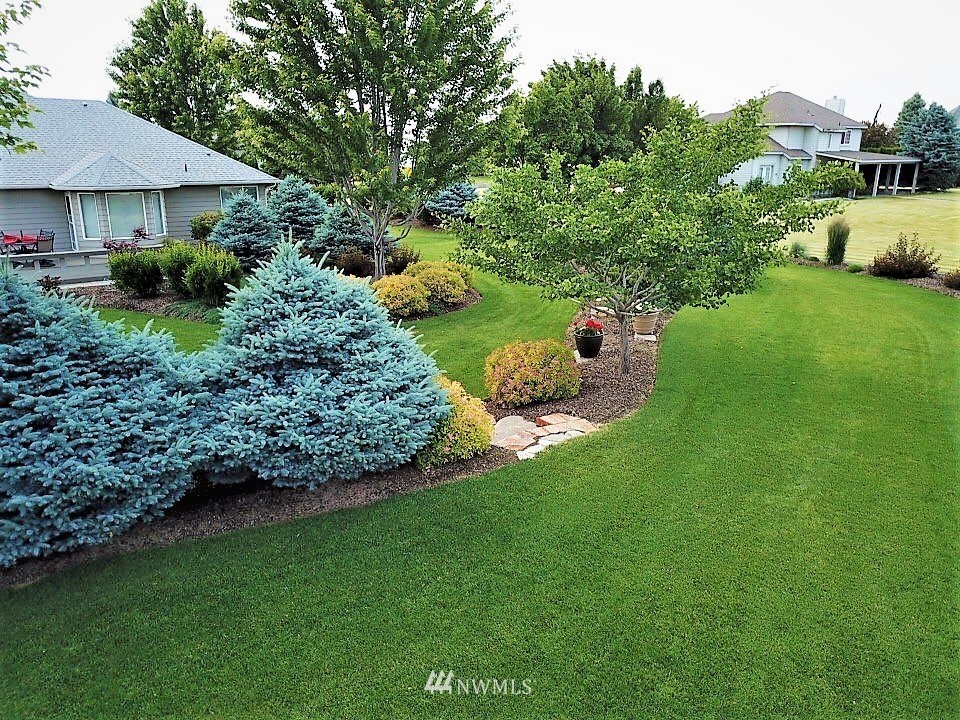 5395 Ridgeview Dr Loop Northeast Moses Lake, WA 98837 - Photo 9 of 31 Gallery Image 9