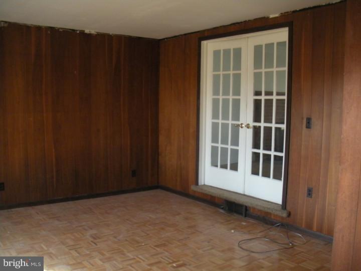 25 Gedney Road Lawrenceville, NJ 08648 - Photo 3 of 15 Family Room