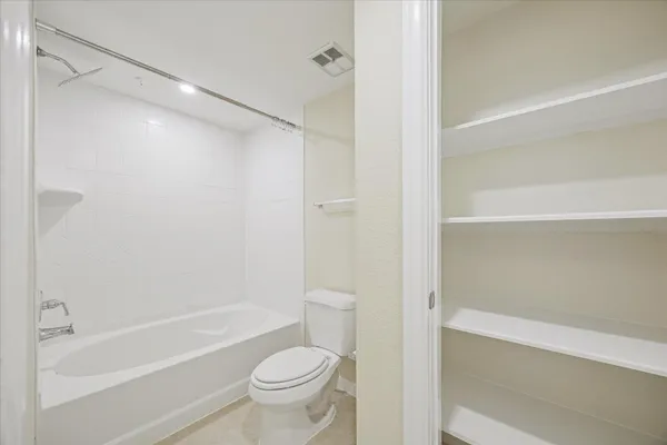$194,900 | 2700 Revere Street, Unit 142, Houston, TX 77098