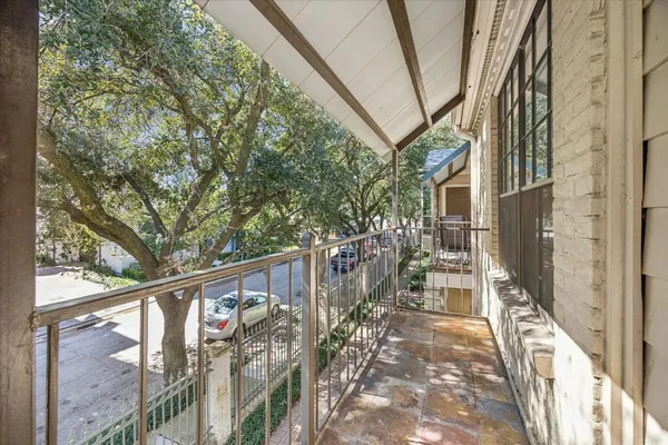 $194,900 | 2700 Revere Street, Unit 142, Houston, TX 77098