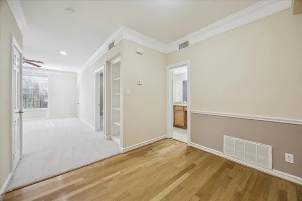 $194,900 | 2700 Revere Street, Unit 142, Houston, TX 77098