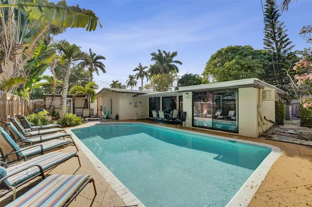 $799,000 | 3024 Northeast 2nd Terrace, Wilton Manors, FL 33334