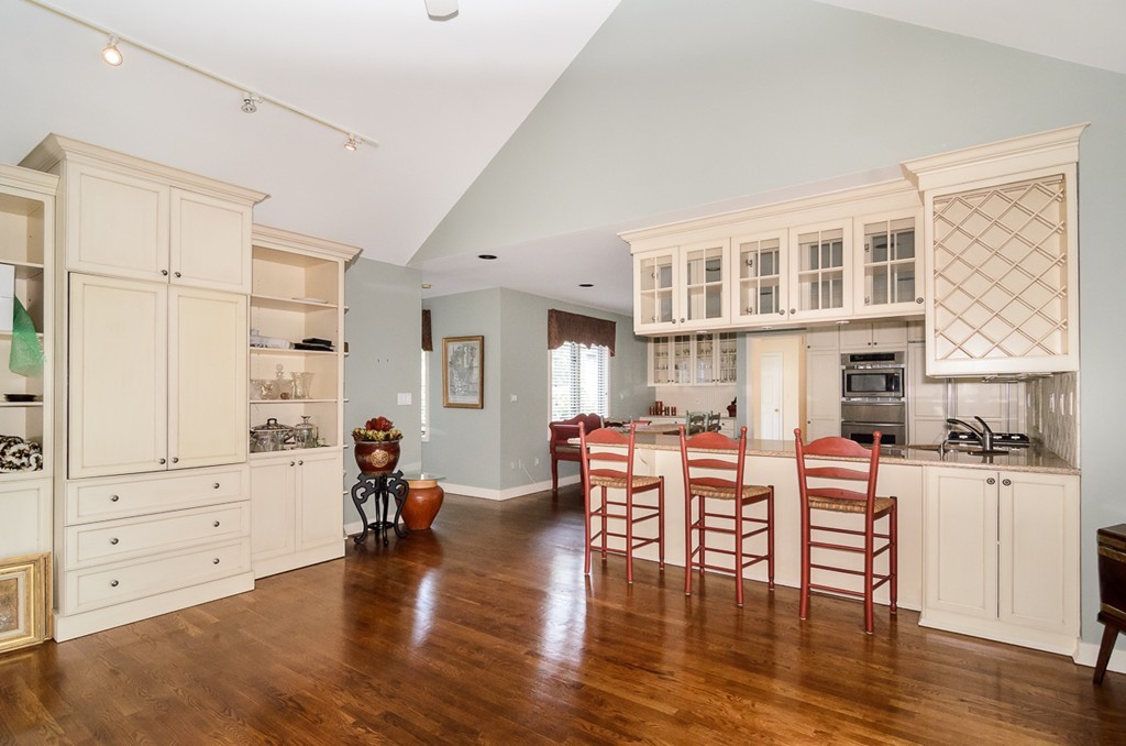 35 Hopewell Farm Road Natick, MA 01760 - Photo 12 of 27 Gallery Image 12