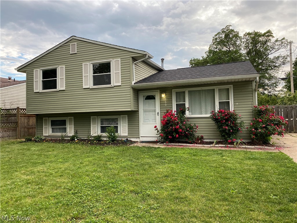 386 Cummings Road Vermilion, OH 44089 - Photo 1 of 27