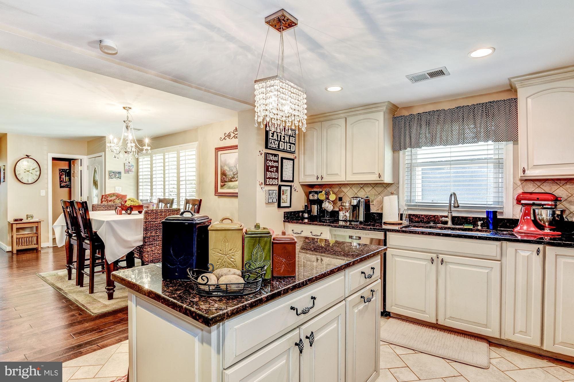 5403 Danville Street Springfield, VA 22151 - Photo 10 of 26 Kitchen