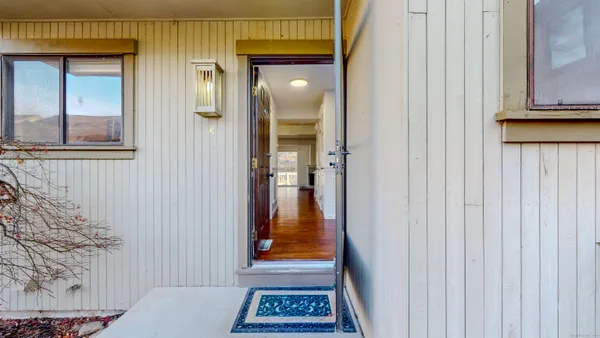 $288,500 | 4 Fox Run, Unit 4, Woodbury, CT 06798