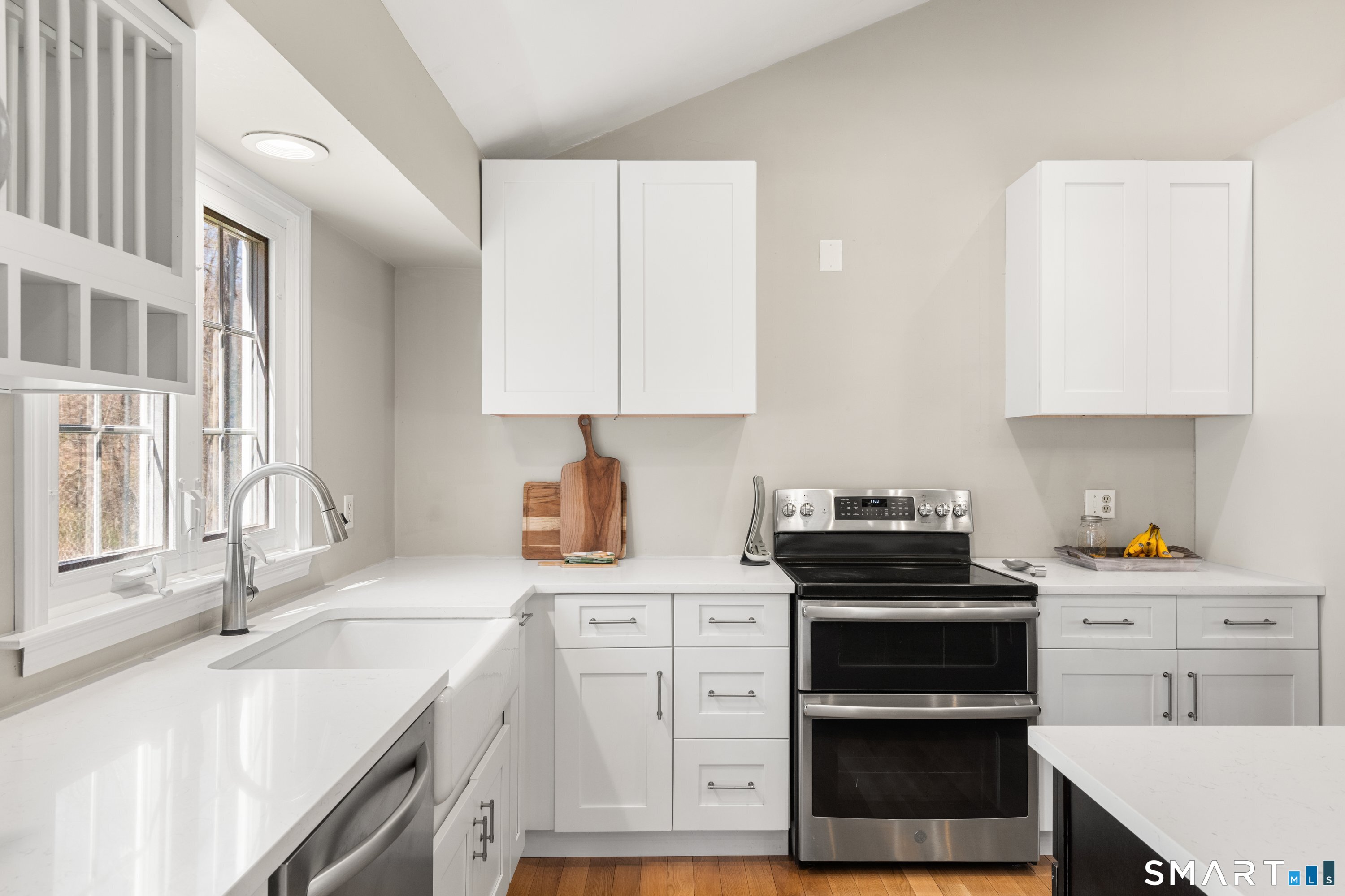 3 Pebble Road Newtown, CT 06470 - Photo 20 of 38