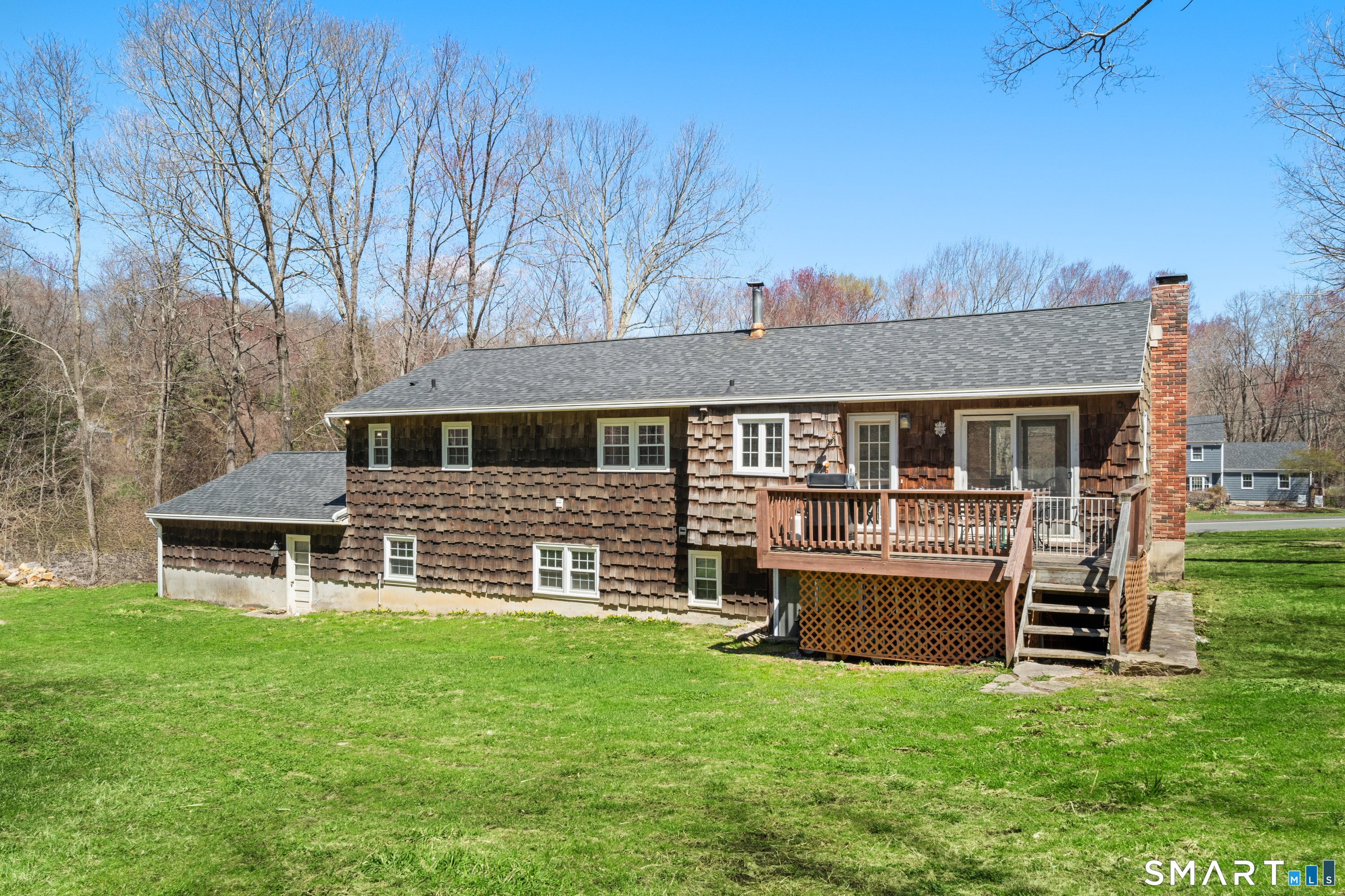 3 Pebble Road Newtown, CT 06470 - Photo 7 of 38