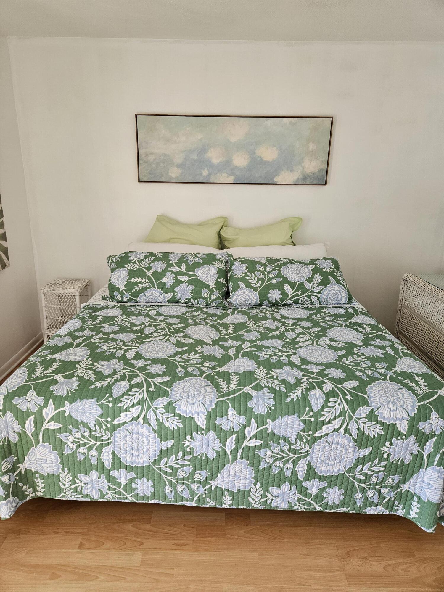 680 Horizon West, Unit 211 Boynton Beach, FL 33435 - Photo 4 of 6 a view of water heater