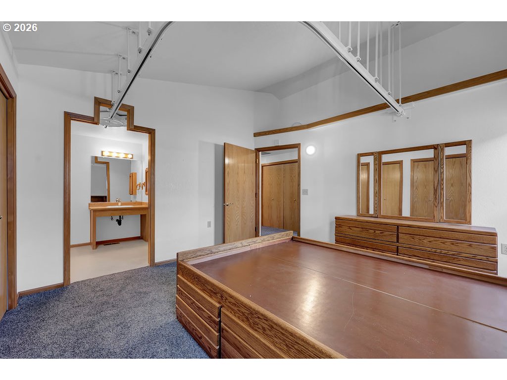 1931 Bonnie Lane Springfield, OR 97477 - Photo 23 of 41