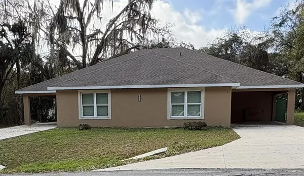 $390,000 | 4300 West Highway 316, Reddick, FL 32686