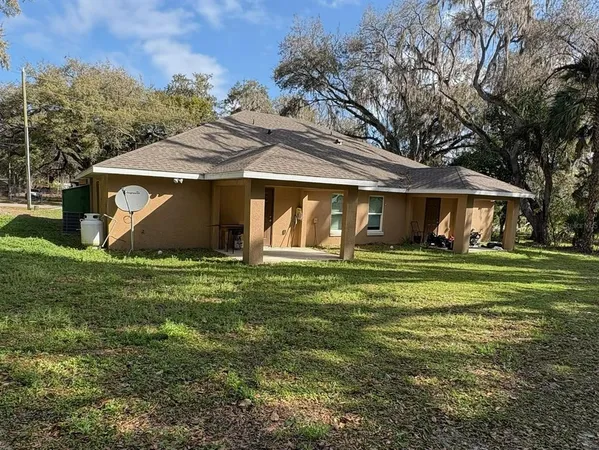 $390,000 | 4300 West Highway 316, Reddick, FL 32686