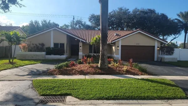 $6,000 | 1191 Northwest 101st Way, Plantation, FL 33322