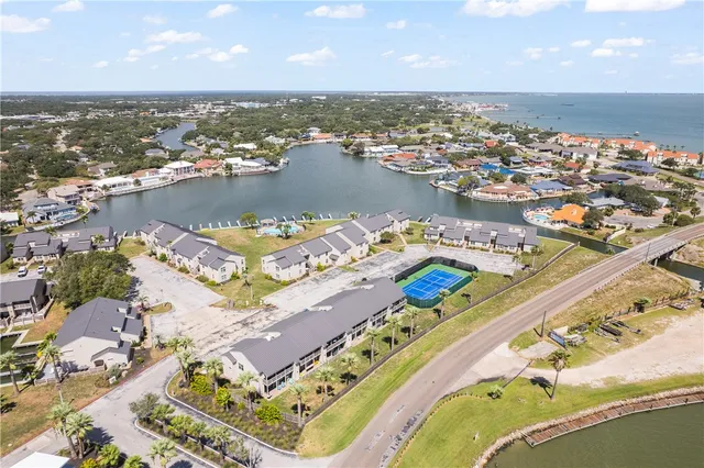 $454,000 | 2515 Bayhouse, Rockport, TX 78382