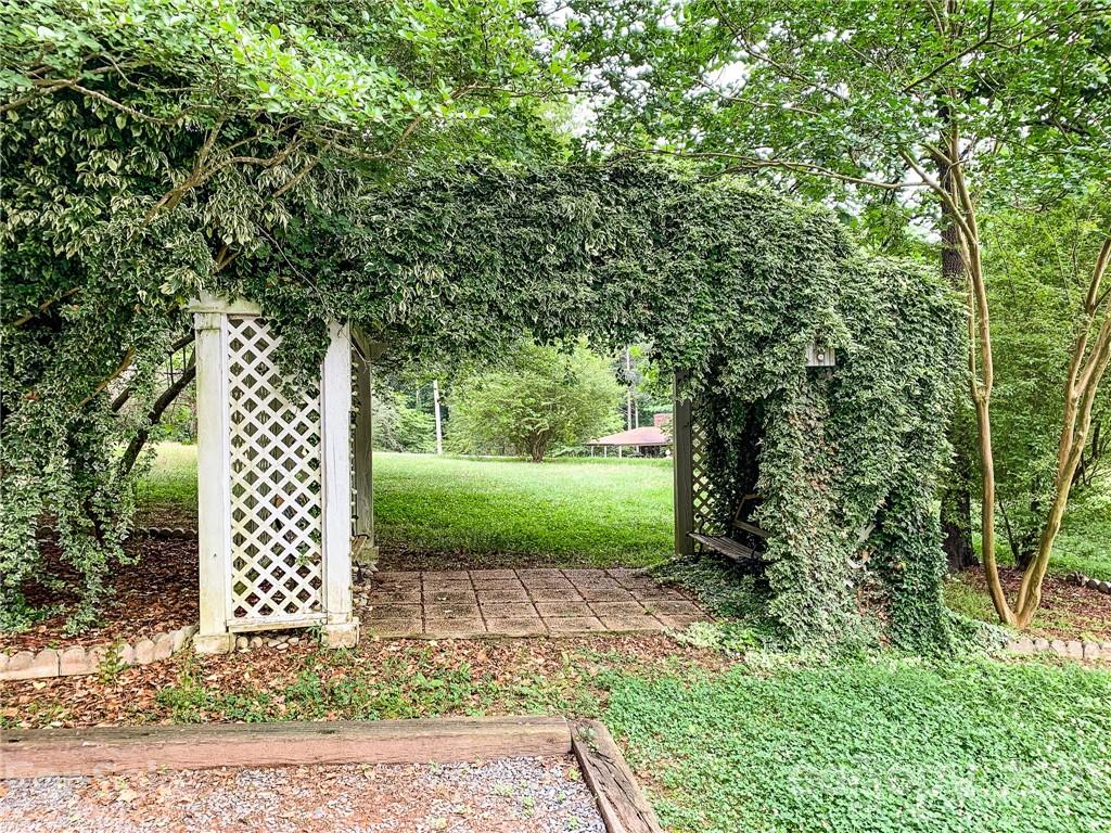 642 Bethany Road Albemarle, NC 28001 - Photo 27 of 29 Gallery Image 27