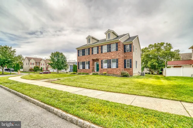 $4,500 | 9902 Player Drive, Philadelphia, PA 19115