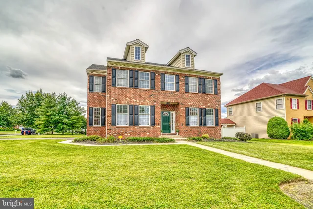 $4,500 | 9902 Player Drive, Philadelphia, PA 19115