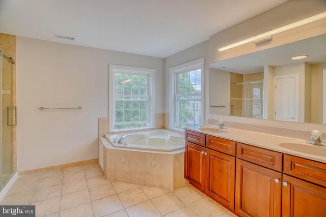 $4,500 | 9902 Player Drive, Philadelphia, PA 19115