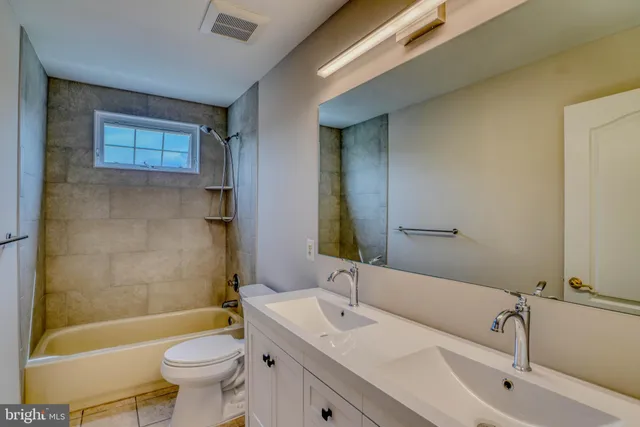 $4,500 | 9902 Player Drive, Philadelphia, PA 19115