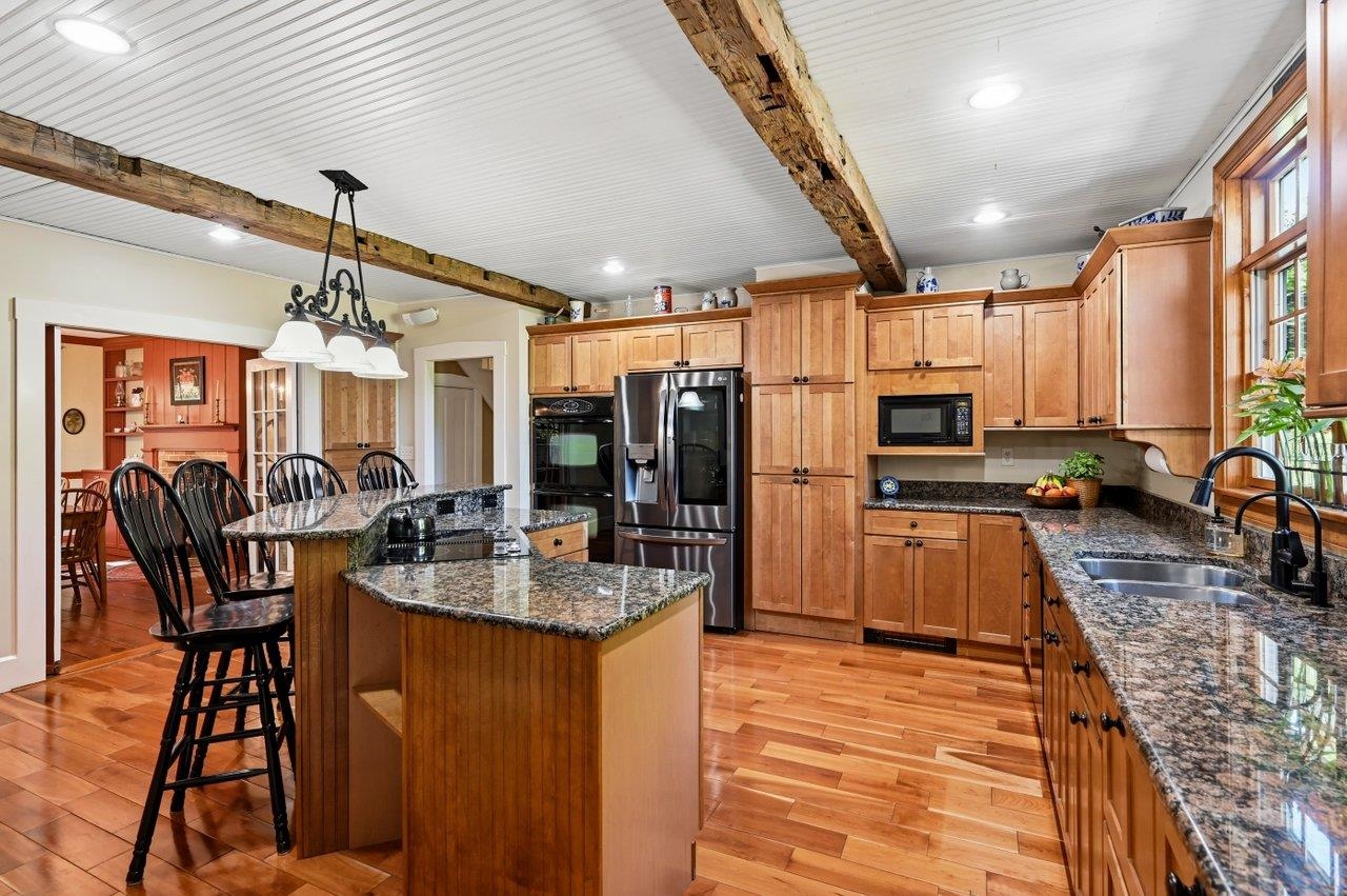 295 Wadleigh Falls Road Lee, NH 03861 - Photo 15 of 60