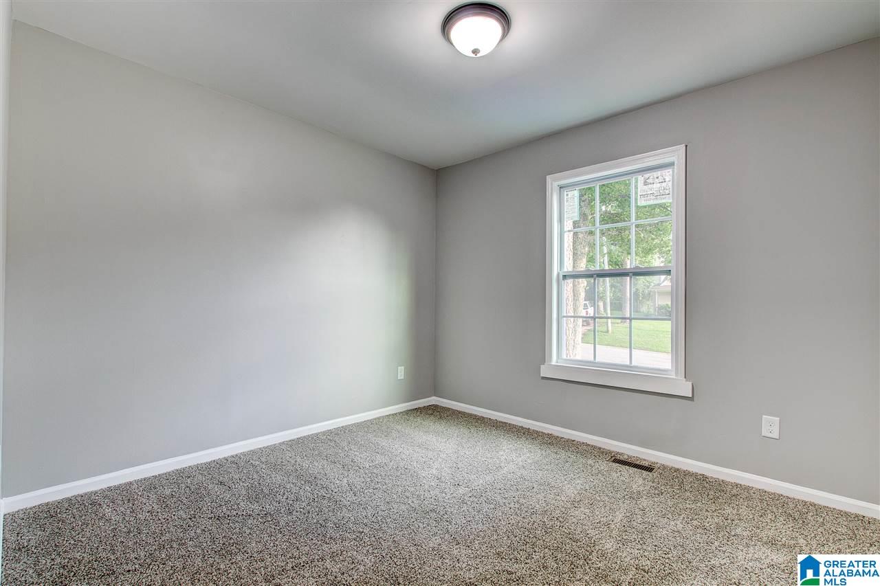 2718 Ray Way Birmingham, AL 35235 - Photo 10 of 21