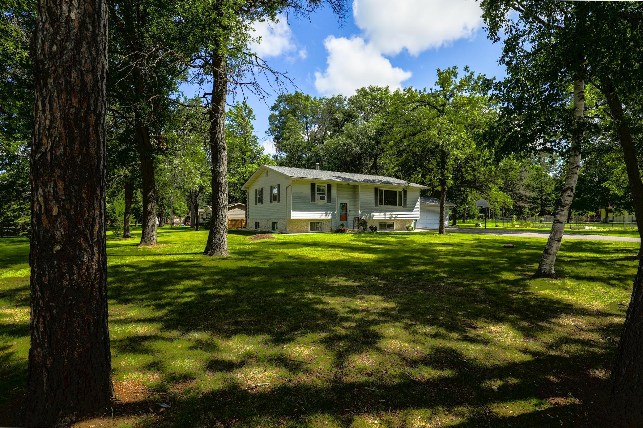 6528 Excelsior Road Baxter, MN 56425 - Photo 1 of 45 Gallery Image 1