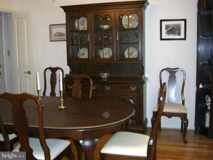2477 Five Shillings Road Frederick, MD 21701 - Photo 8 of 25 Dining Room