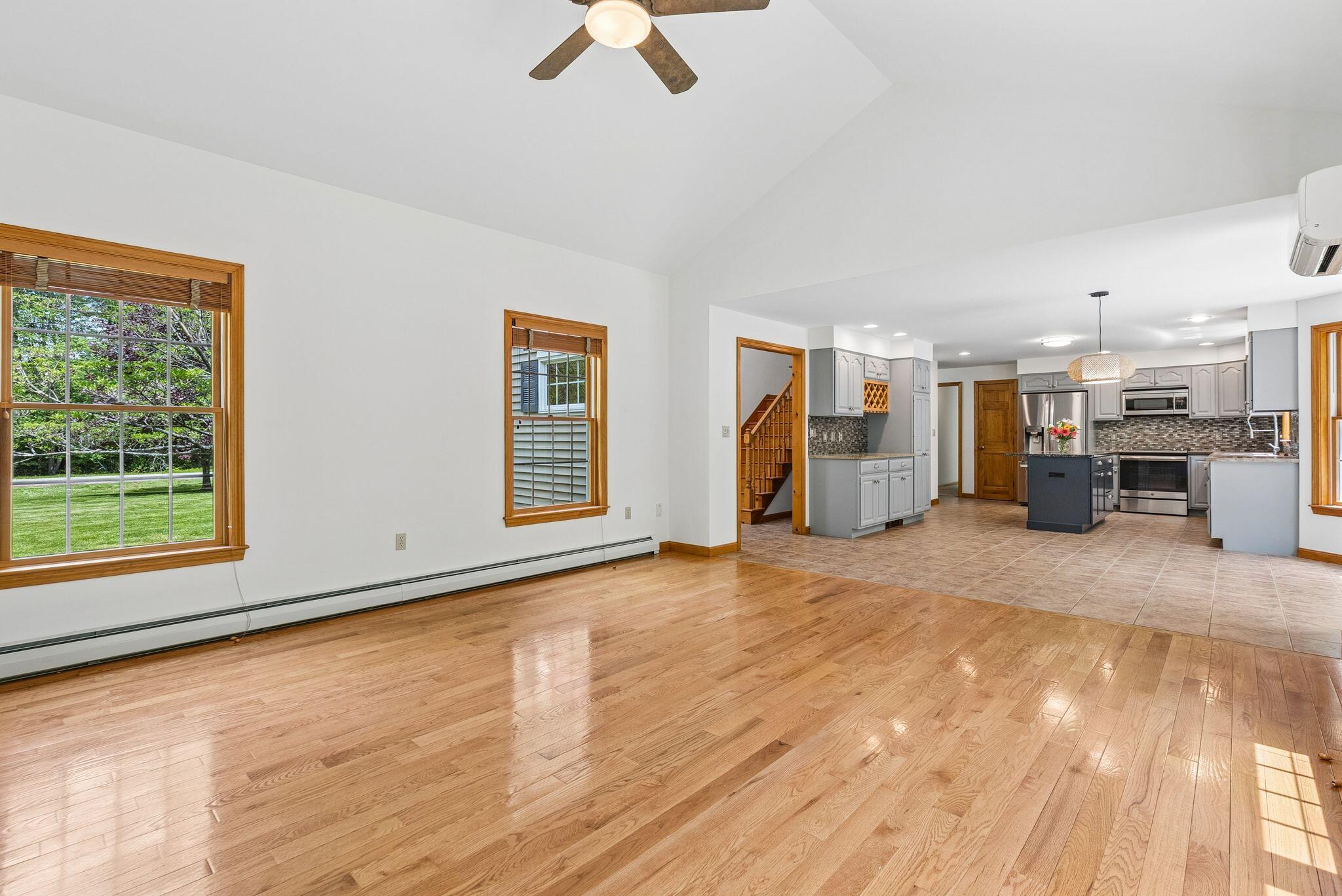 8 Whitney Way Topsham, ME 04086 - Photo 11 of 46 8 Whitney 28_DSC04664