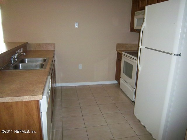 7920 Merrill Road, Unit 2113 Jacksonville, FL 32277 - Photo 3 of 7