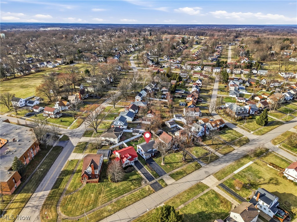267 Butler Road Northeast Warren, OH 44483 - Photo 9 of 50 Aerial overview of property's location featuring nearby suburban area