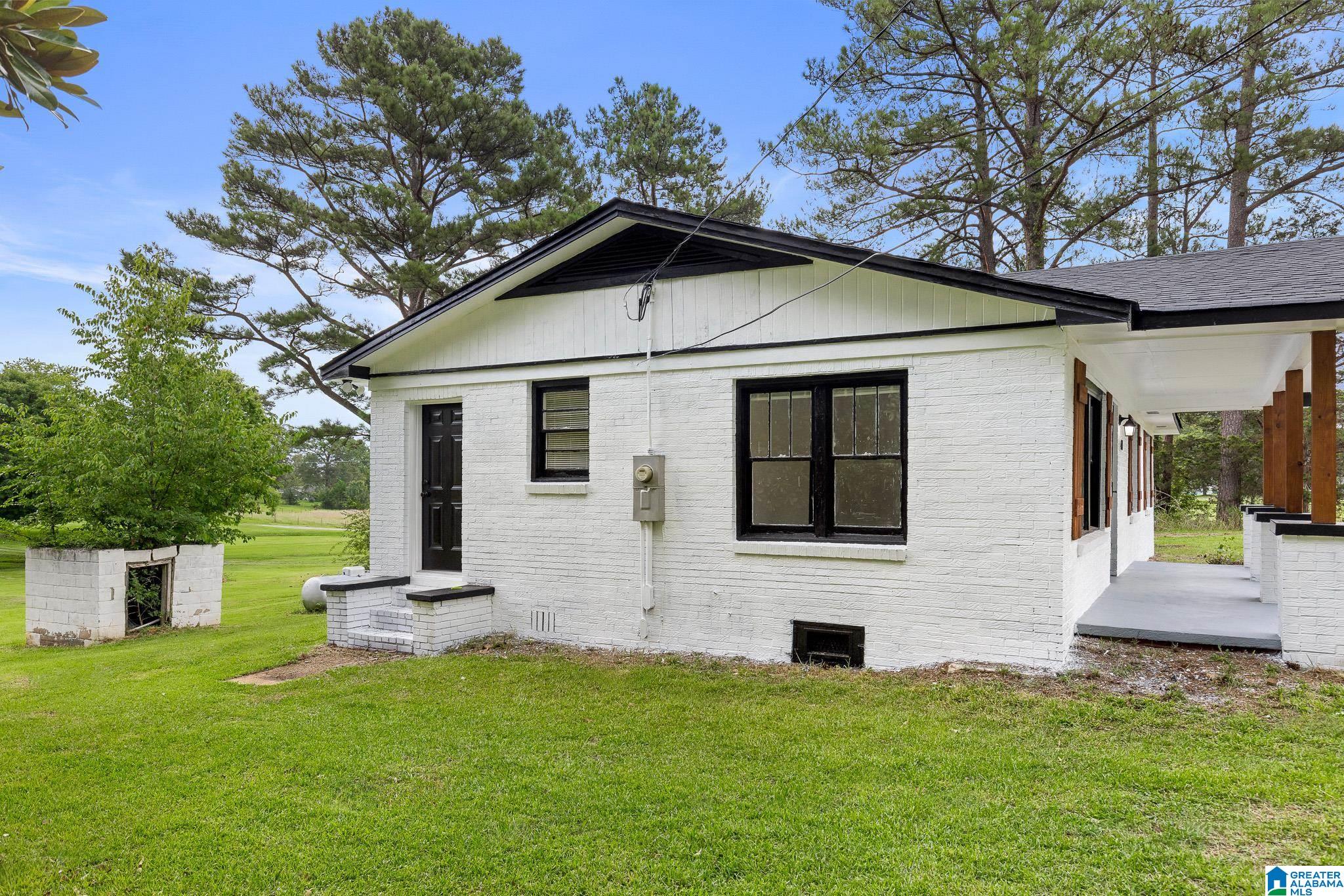 458 Flag Pole Mountain Road Childersburg, AL 35151 - Photo 6 of 27