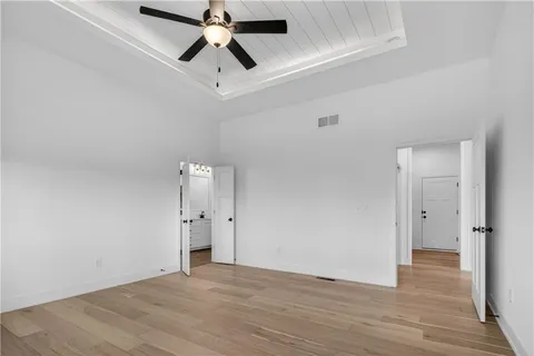 $765,000 | 24320 West 68th Street, Shawnee, KS 66226