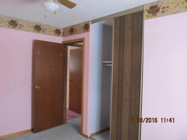 1943 Radcliff Road Traverse City, MI 49685 - Photo 12 of 17 1810560-11.JPG