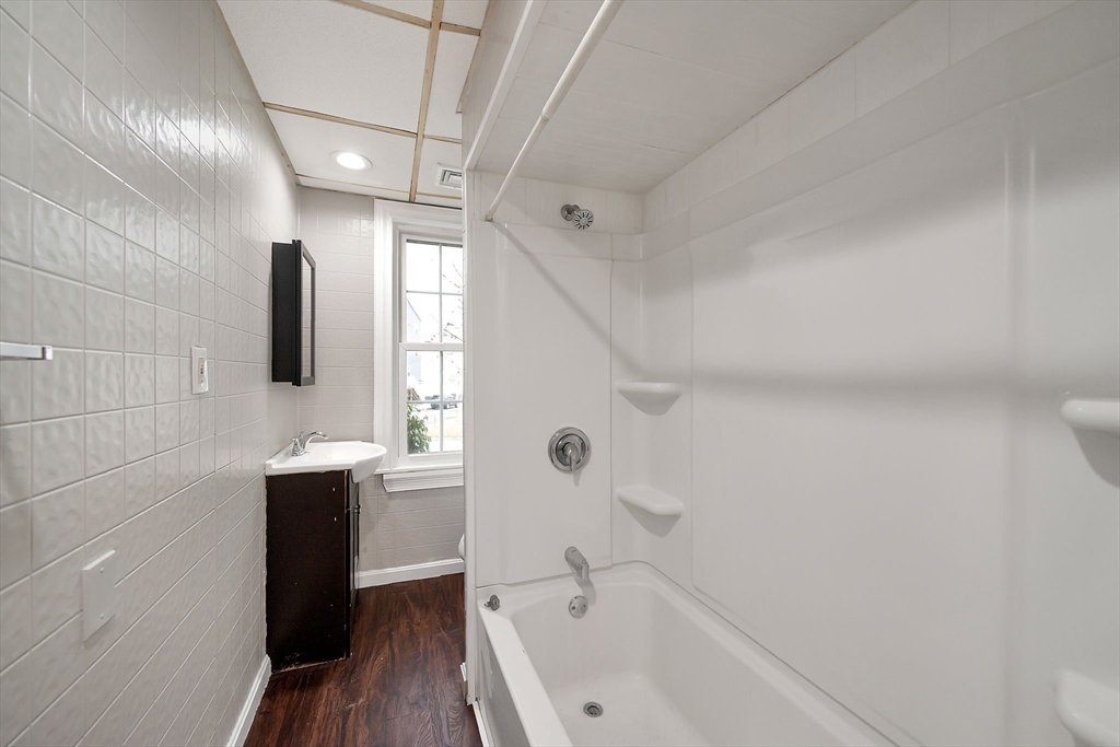 186 John Street, Unit 1N Fall River, MA 02721 - Photo 4 of 7