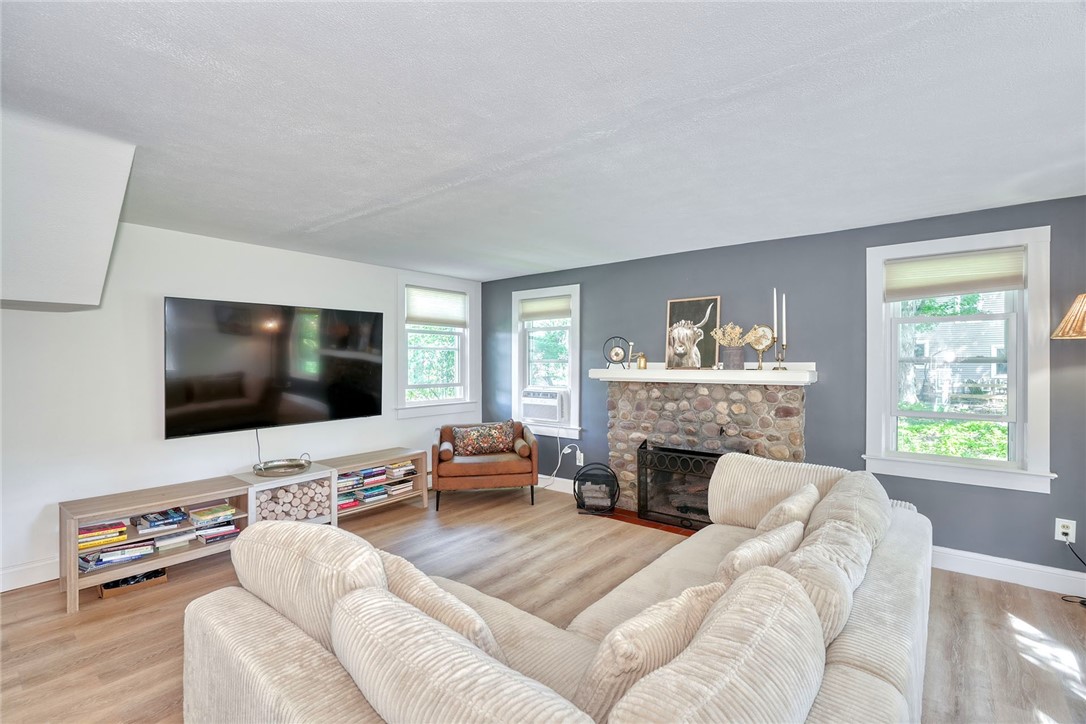 1023 Brown Road Irondequoit, NY 14622 - Photo 12 of 46 SPACIOUS FAMILY ROOM with stone fireplace (gas)!