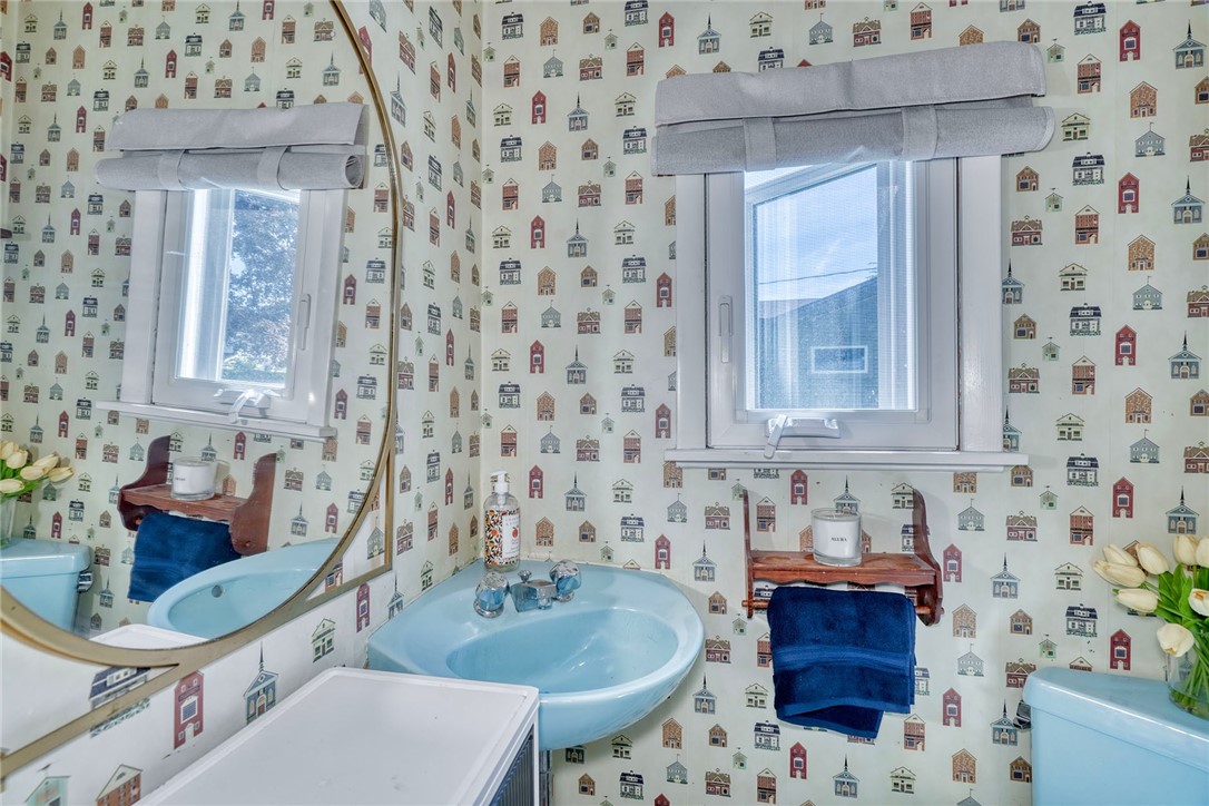 1023 Brown Road Irondequoit, NY 14622 - Photo 22 of 46 ADORABLE First-floor half bath!