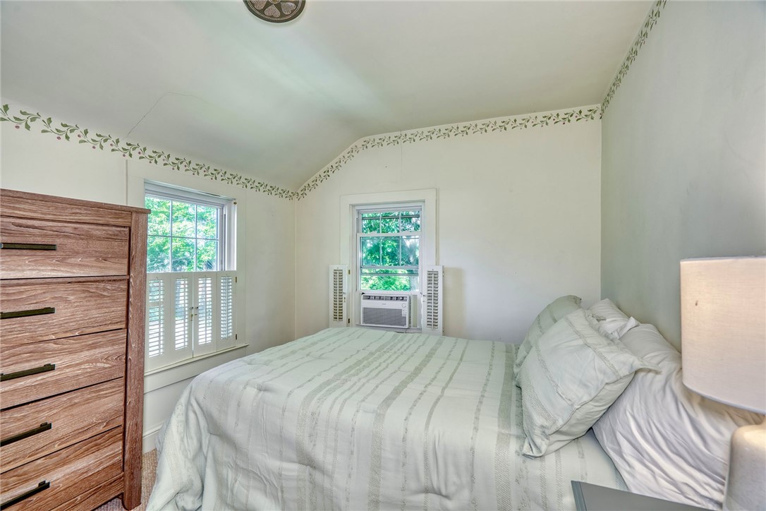 1023 Brown Road Irondequoit, NY 14622 - Photo 25 of 46 Bedroom #1