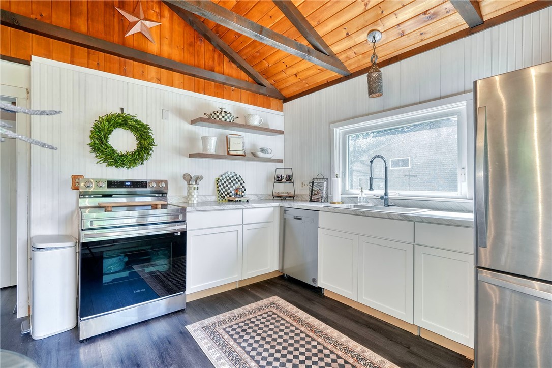 1023 Brown Road Irondequoit, NY 14622 - Photo 3 of 46 Kitchen is refreshed and bursting with style and c