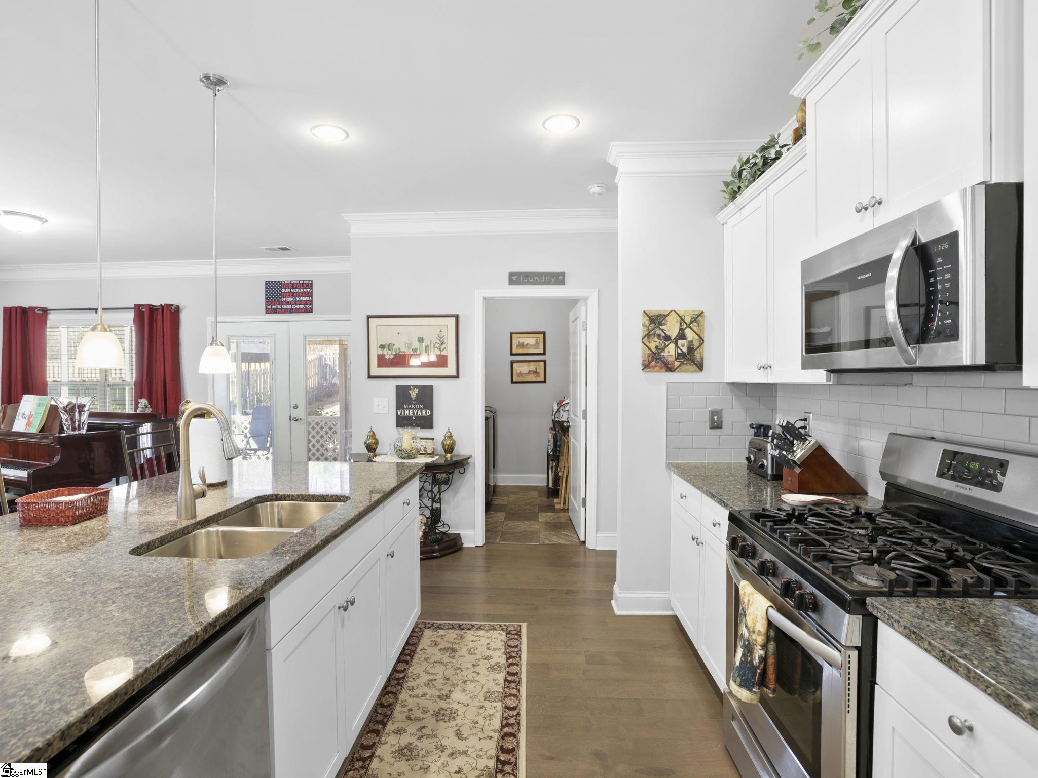 965 Deepwood Court Boiling Springs, SC 29316 - Photo 11 of 50